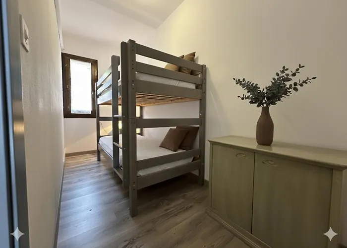 8 Arbousiers 16 Villa